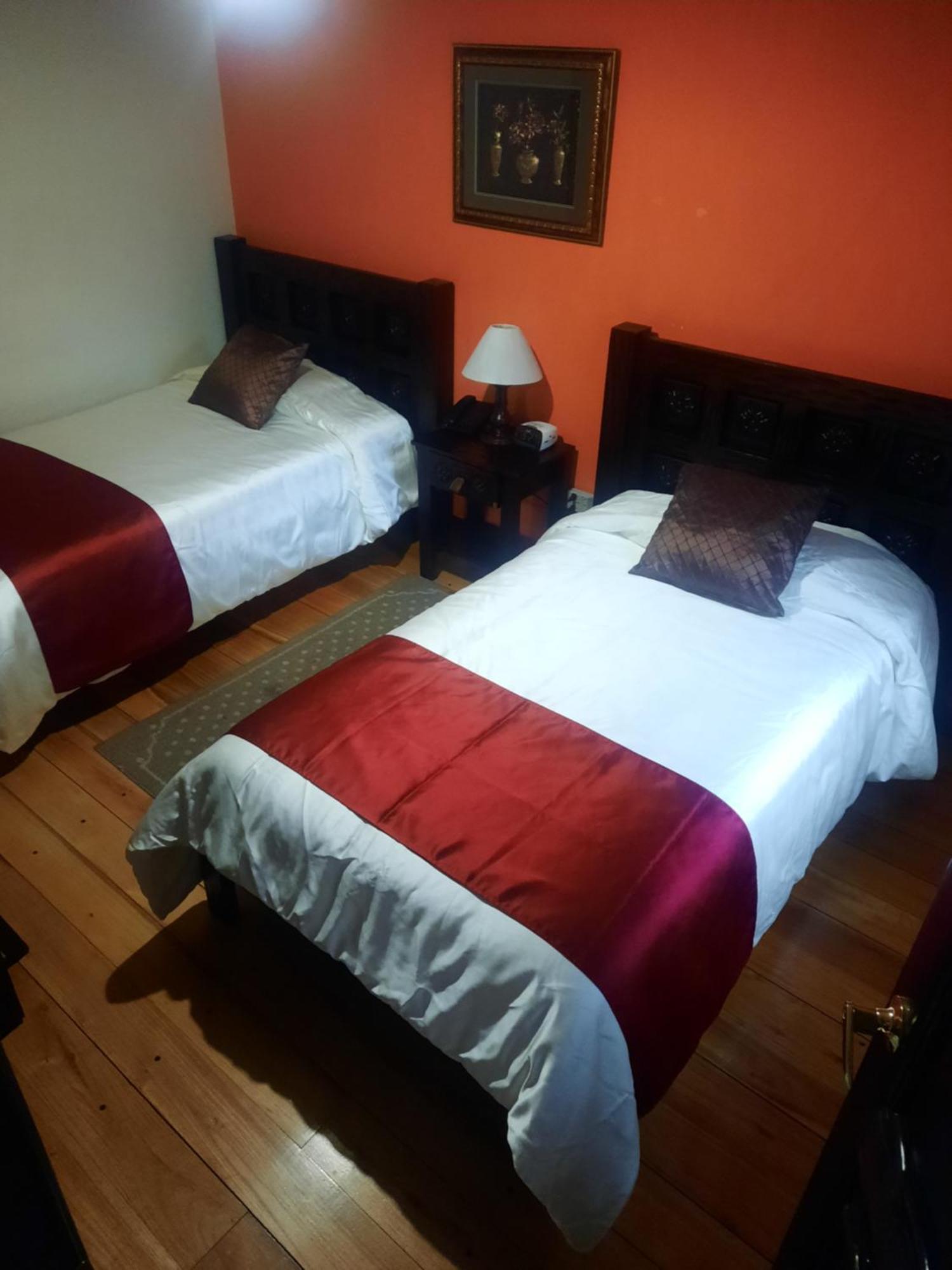 La Posada Cuencana Hotel Εξωτερικό φωτογραφία