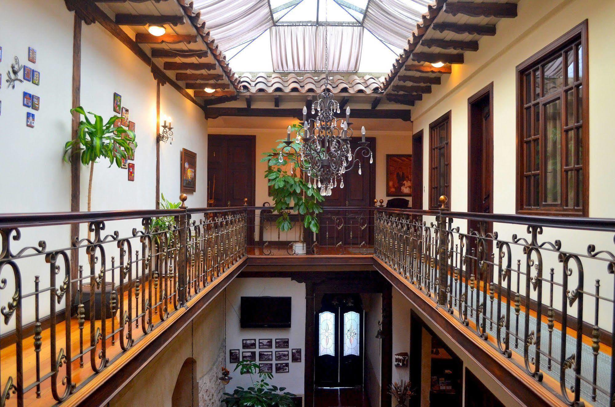 La Posada Cuencana Hotel Εξωτερικό φωτογραφία